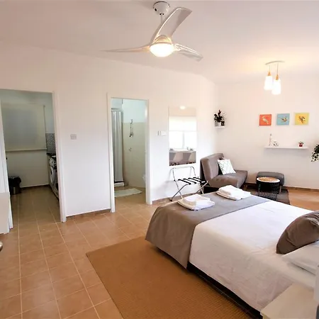 Studio With Sea View In City Centre Διαμέρισμα Λεμεσός